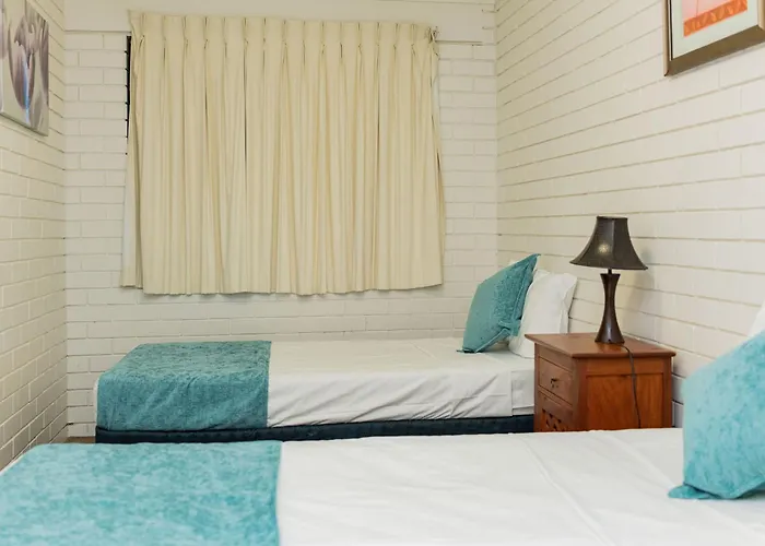 Trickett Gardens Holiday Inn Gold Coast